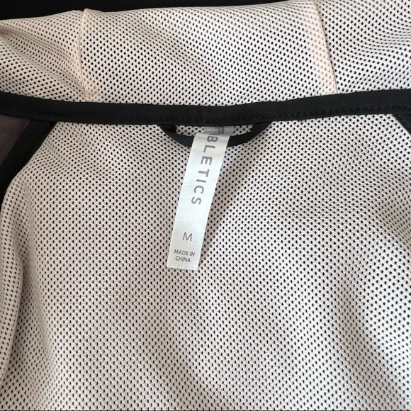 Fabletics Karen Layered Lightweight Jacket Coat Sz M - Picture 11 of 11